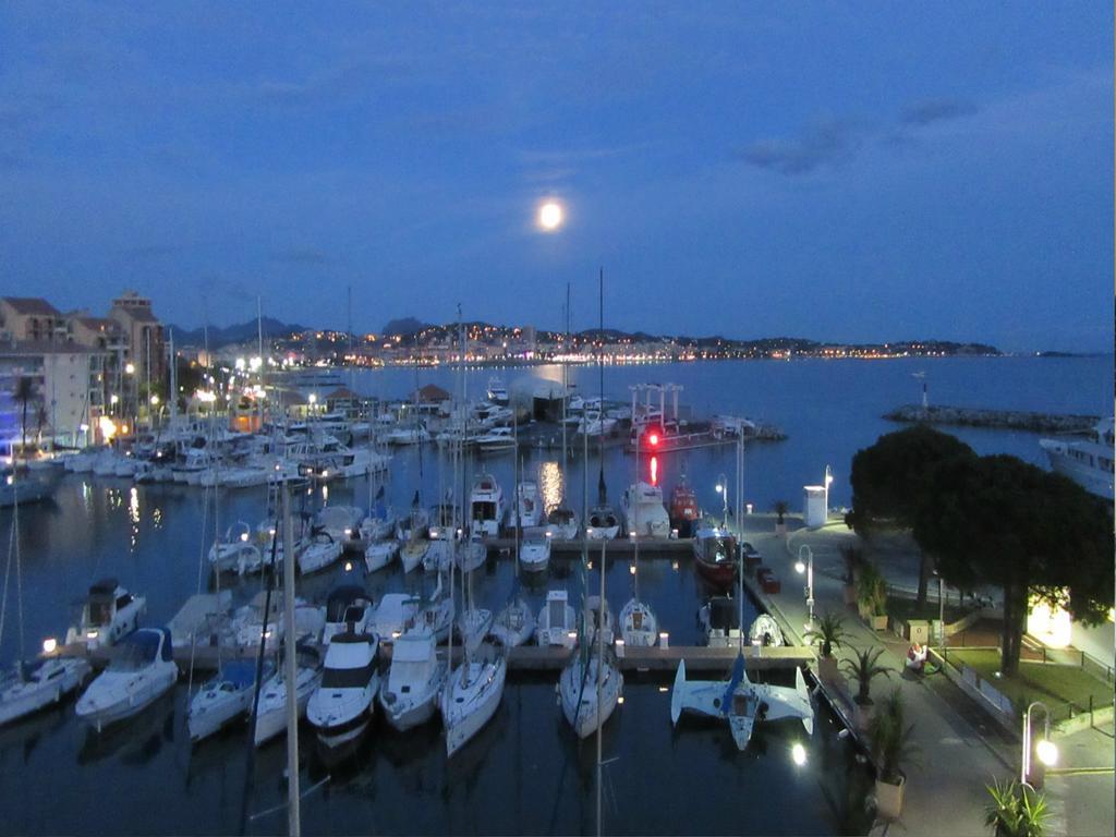 Boutique Apartment Hirondelle Port Fréjus 외부 사진